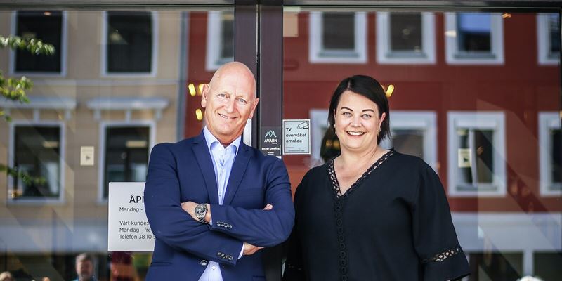 Geir Bergskaug og Eva Kvelland fra Sparebanken Sør