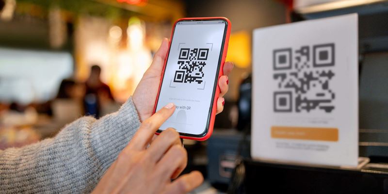 QR-koder kan være falske, unngå svindel med disse tipsene
