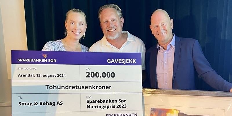 Hege Julianne Nevestad (Visit Sørlandet), Hans Petter Klemmetsen (Smag & Behag) og tidligere konsernsjef i Sparebanken Sør, Geir Bergskaug