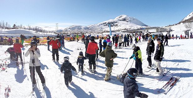Det er kjedelig å bli frastjålet skiutstyr på vinterfjellet. Enkle forholdsregler reduserer risikoen.